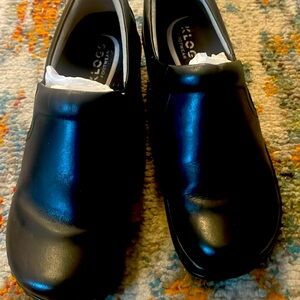 Klogs - Naples Sz 8.5 like new